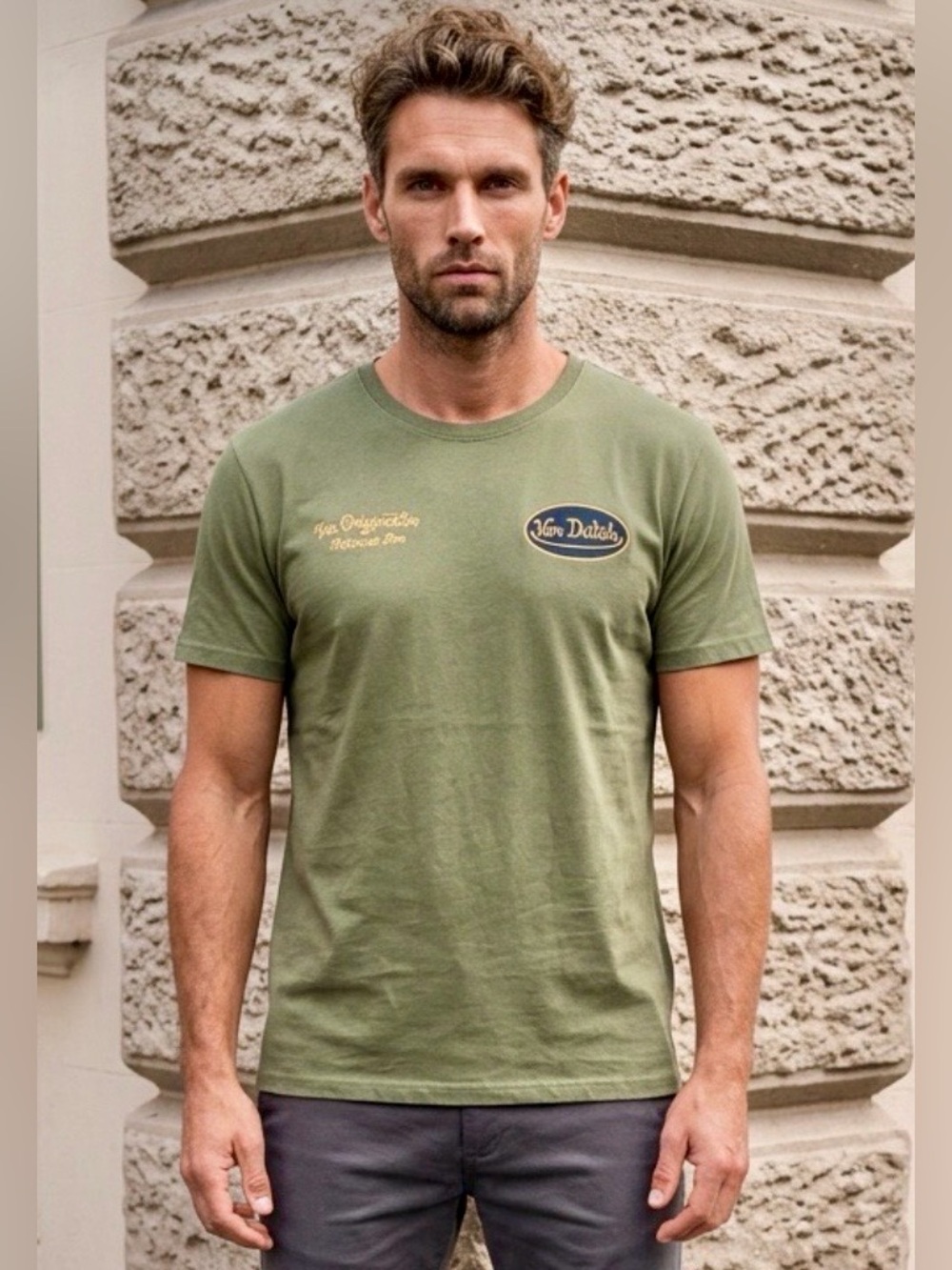 Von Dutch Men’s ‘The Originator’ Olive Crewneck Short Sleeve Tee w/Chest Logo XL